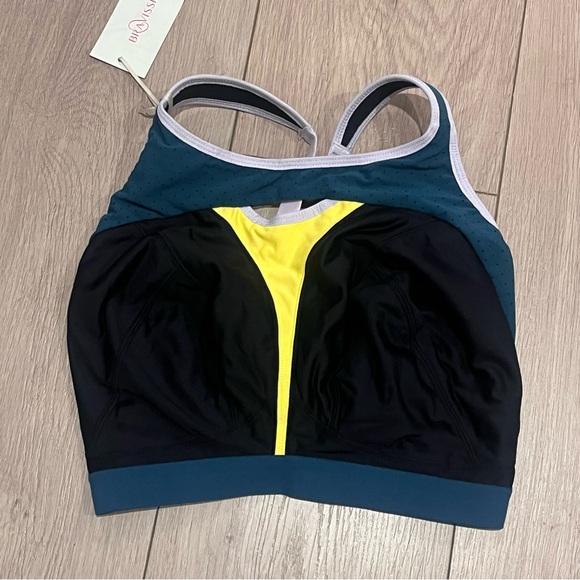 New Bravissimo The Orbit High Impact Sports Bra Size 30HH - Picture 2 of 6